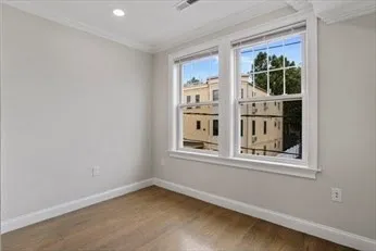 $3,780 | 33 Merriam Street, Unit 1, Somerville, MA 02143