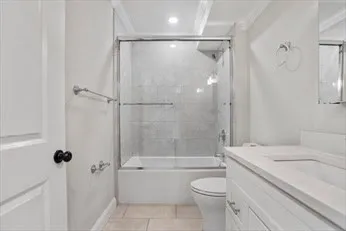 $3,780 | 33 Merriam Street, Unit 1, Somerville, MA 02143