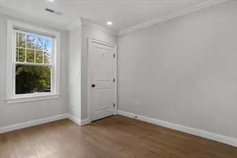 $3,780 | 33 Merriam Street, Unit 1, Somerville, MA 02143