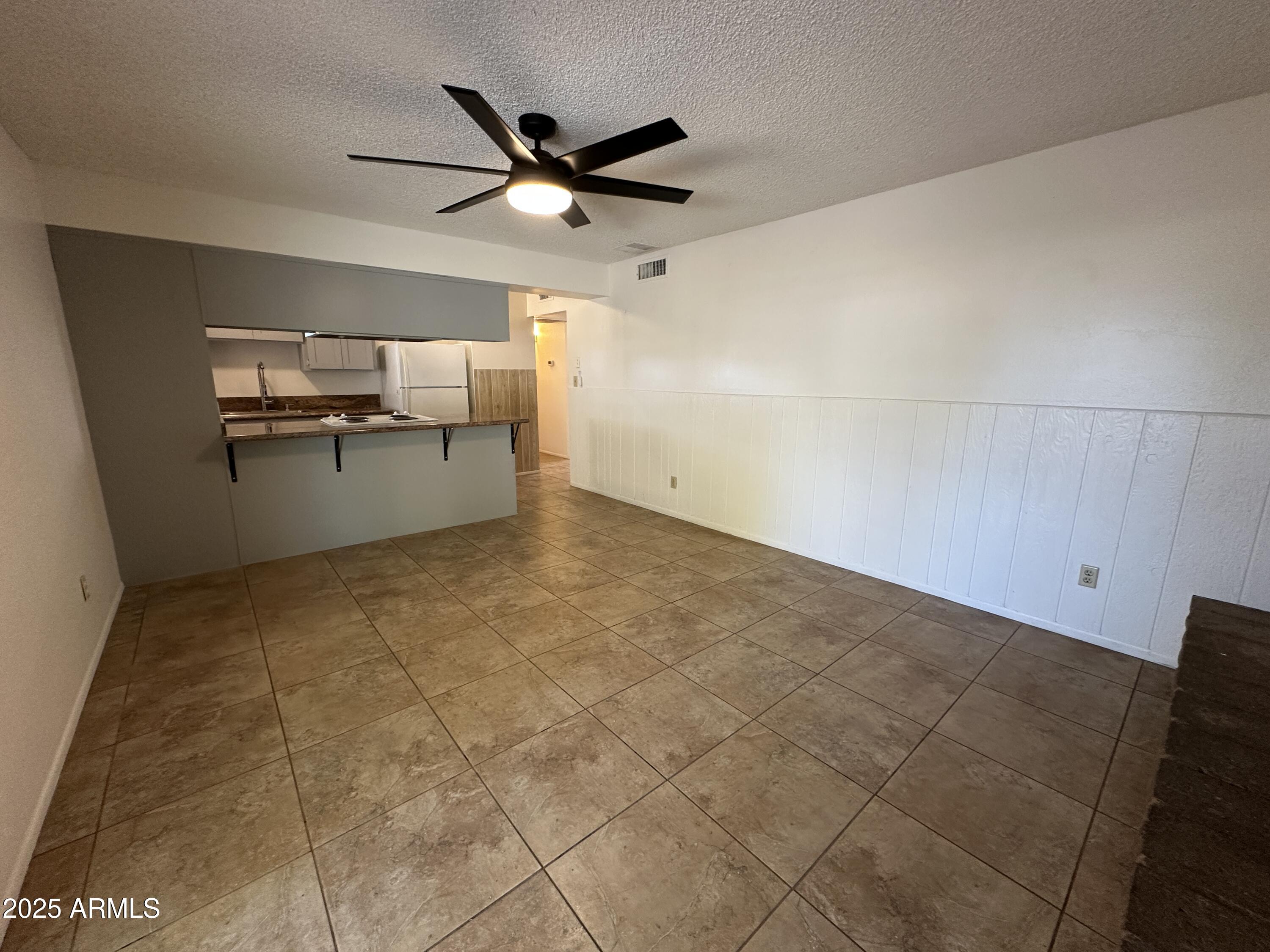 1968 East Carson Drive Tempe, AZ 85282 - Photo 5 of 25 IMG_9669