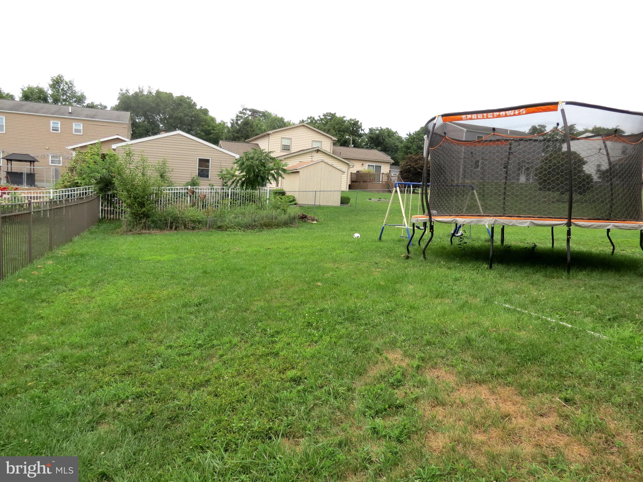 402 Springhouse Road Harrisburg, PA 17111 - Photo 15 of 16 Gallery Image 15