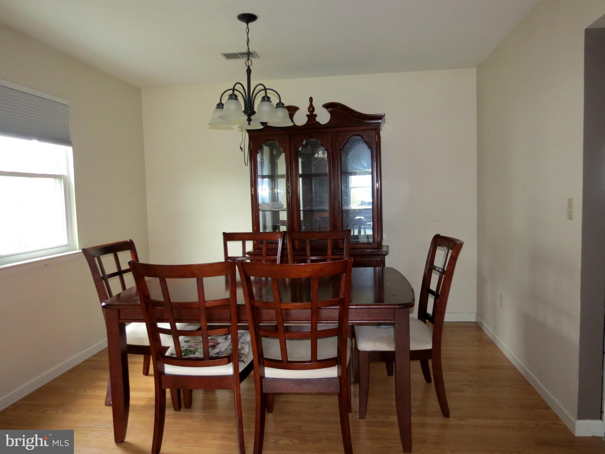 402 Springhouse Road Harrisburg, PA 17111 - Photo 8 of 16 Gallery Image 8