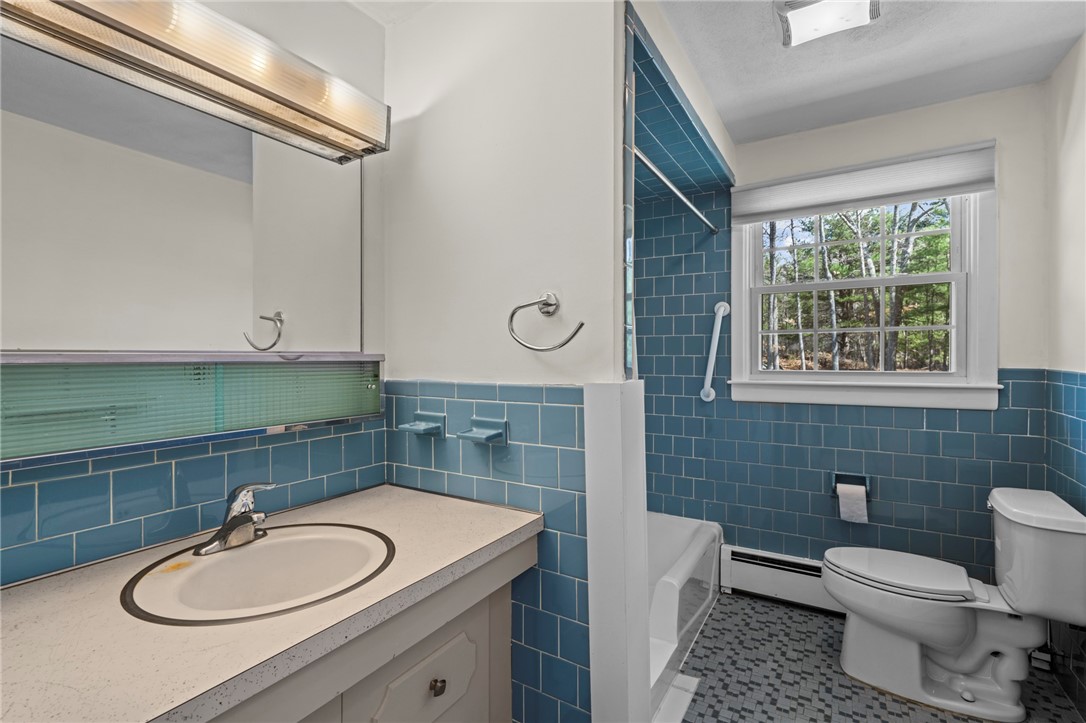 44 Orchard Drive Scituate, RI 02831 - Photo 25 of 36