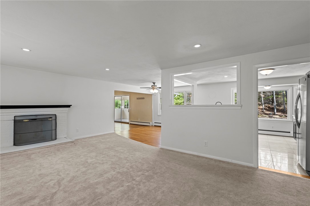 44 Orchard Drive Scituate, RI 02831 - Photo 3 of 36