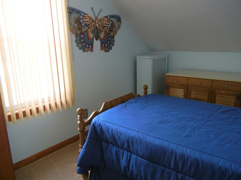 110 Ingham Street Chicopee, MA 01013 - Photo 12 of 24 Gallery Image 12
