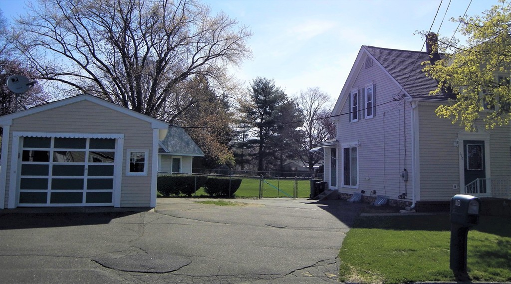 110 Ingham Street Chicopee, MA 01013 - Photo 2 of 24 Gallery Image 2