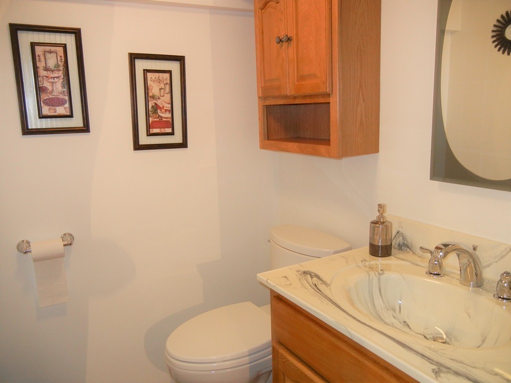 110 Ingham Street Chicopee, MA 01013 - Photo 22 of 24 Gallery Image 22