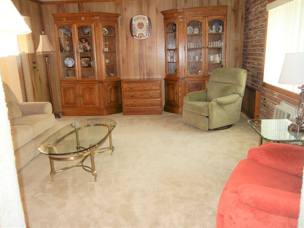 110 Ingham Street Chicopee, MA 01013 - Photo 7 of 24 Gallery Image 7