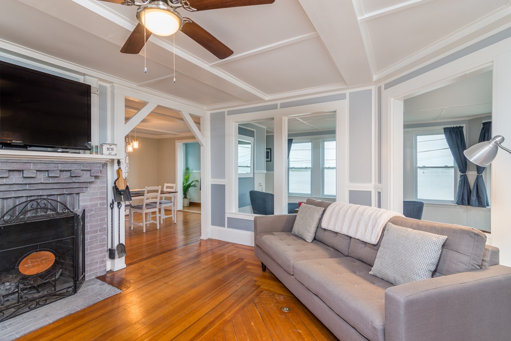 68 Holbrook Road Weymouth, MA 02191 - Photo 5 of 29 Gallery Image 5