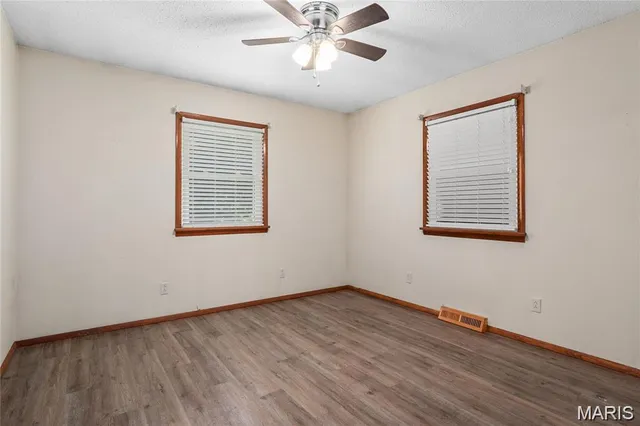 $2,300 | 107 Mark Trail Drive, Glen Carbon, IL 62034