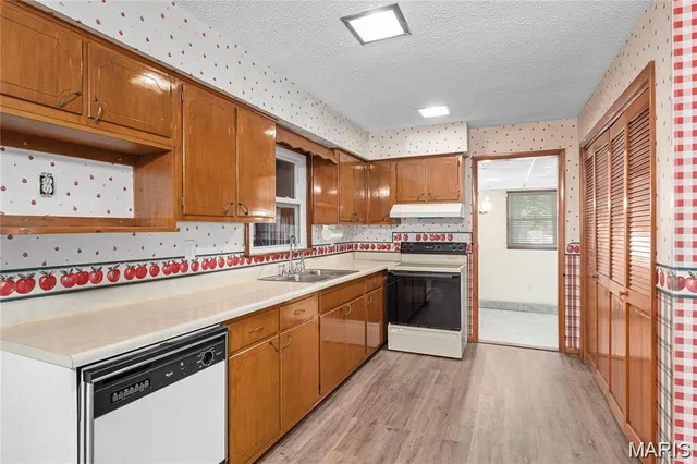 $2,300 | 107 Mark Trail Drive, Glen Carbon, IL 62034