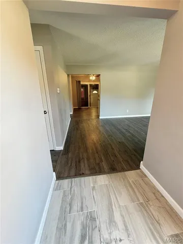 $2,300 | 107 Mark Trail Drive, Glen Carbon, IL 62034