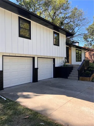 $179,992 | 303 East Bennett Street, Butler, MO 64730