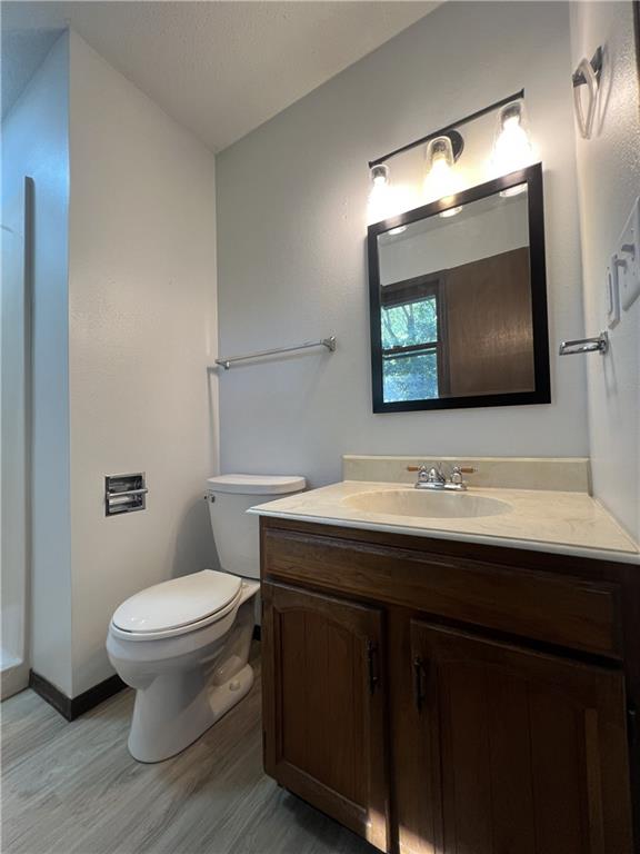 303 East Bennett Street Butler, MO 64730 - Photo 28 of 44