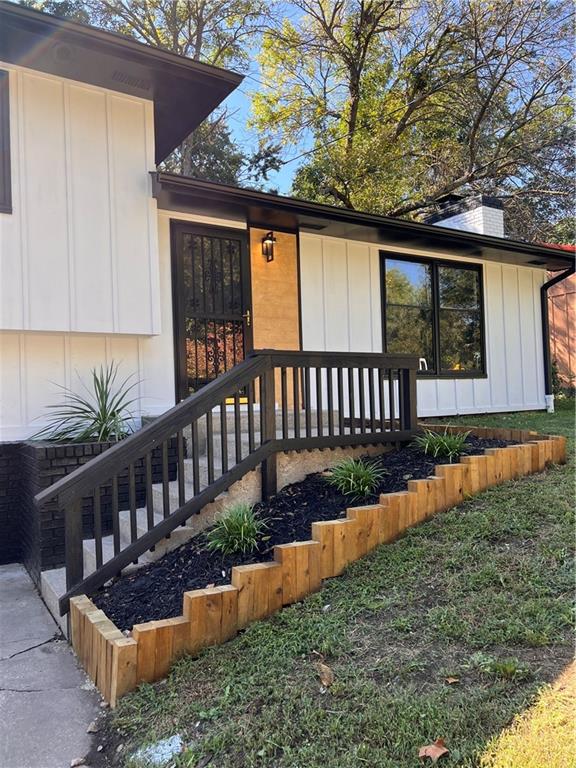 303 East Bennett Street Butler, MO 64730 - Photo 3 of 44