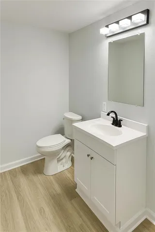 $189,992 | 303 East Bennett Street, Butler, MO 64730