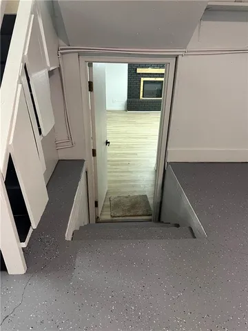 $189,992 | 303 East Bennett Street, Butler, MO 64730