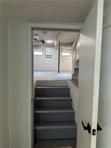 $179,992 | 303 East Bennett Street, Butler, MO 64730