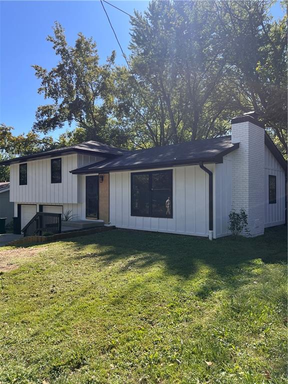 303 East Bennett Street Butler, MO 64730 - Photo 5 of 44