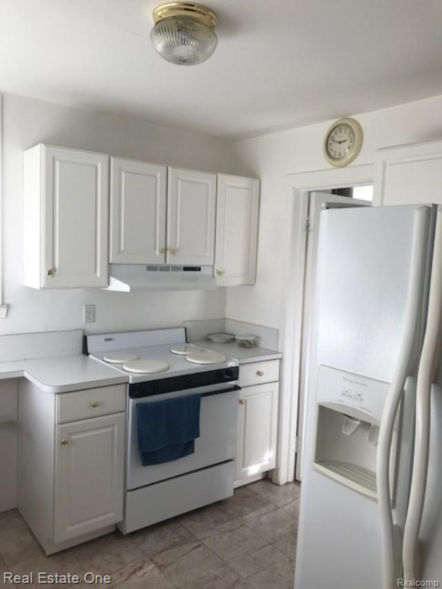 39380 Ryan Road Sterling Heights, MI 48310 - Photo 21 of 21 Ryan New Kitchen Cabinets.jpg