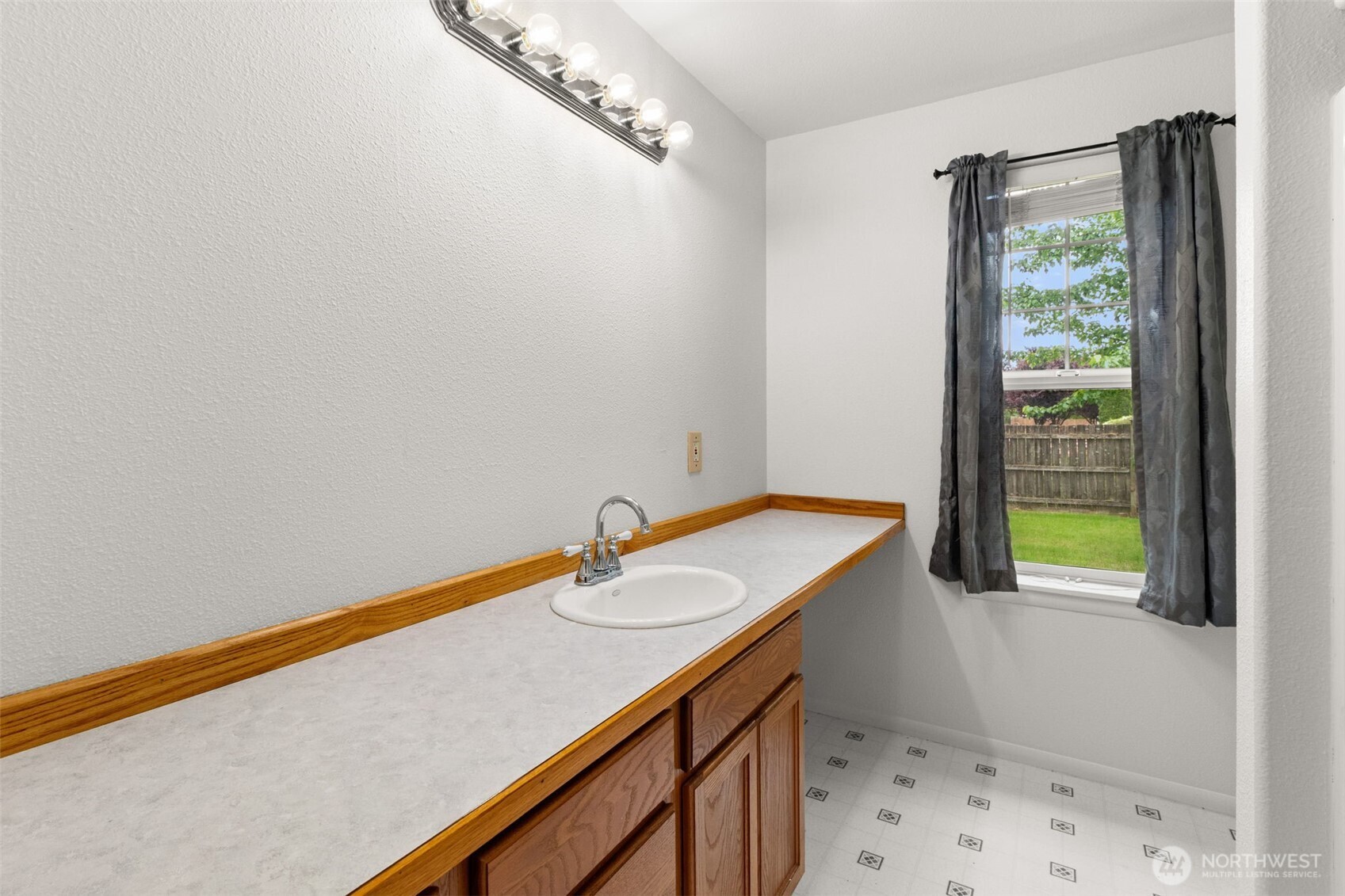 9519 185th Avenue Southwest Rochester, WA 98579 - Photo 23 of 40