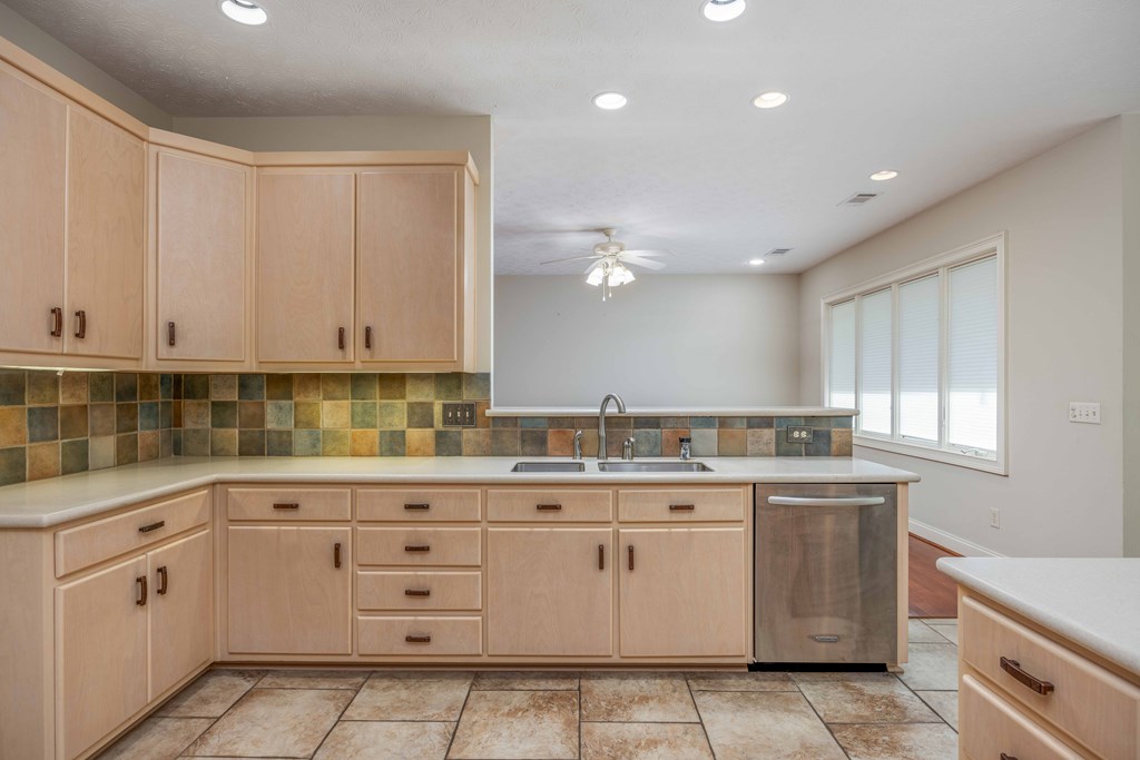 8017 Innisbrook Court Columbus, GA 31909 - Photo 20 of 76 Kitchen