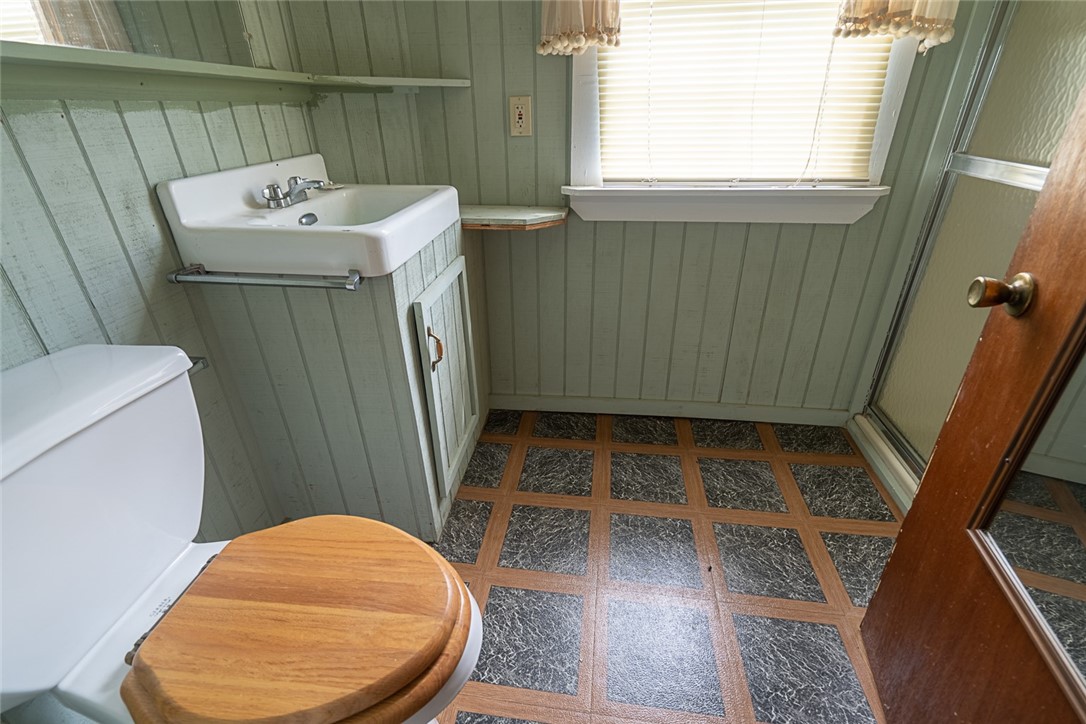 254 Sid Edens Road Pickens, SC 29671 - Photo 13 of 38