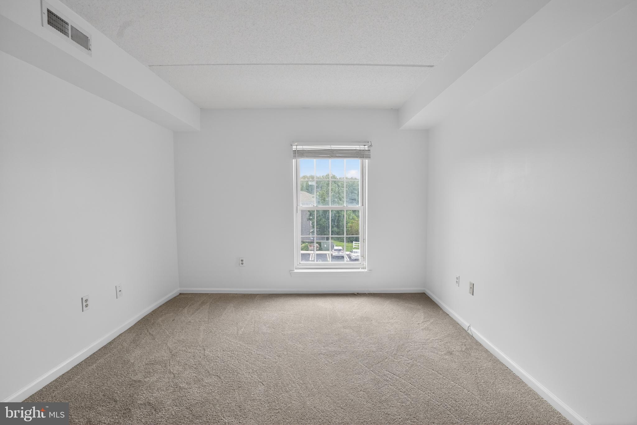 627 Brandon Road Norristown, PA 19403 - Photo 21 of 32 Bedroom 2
