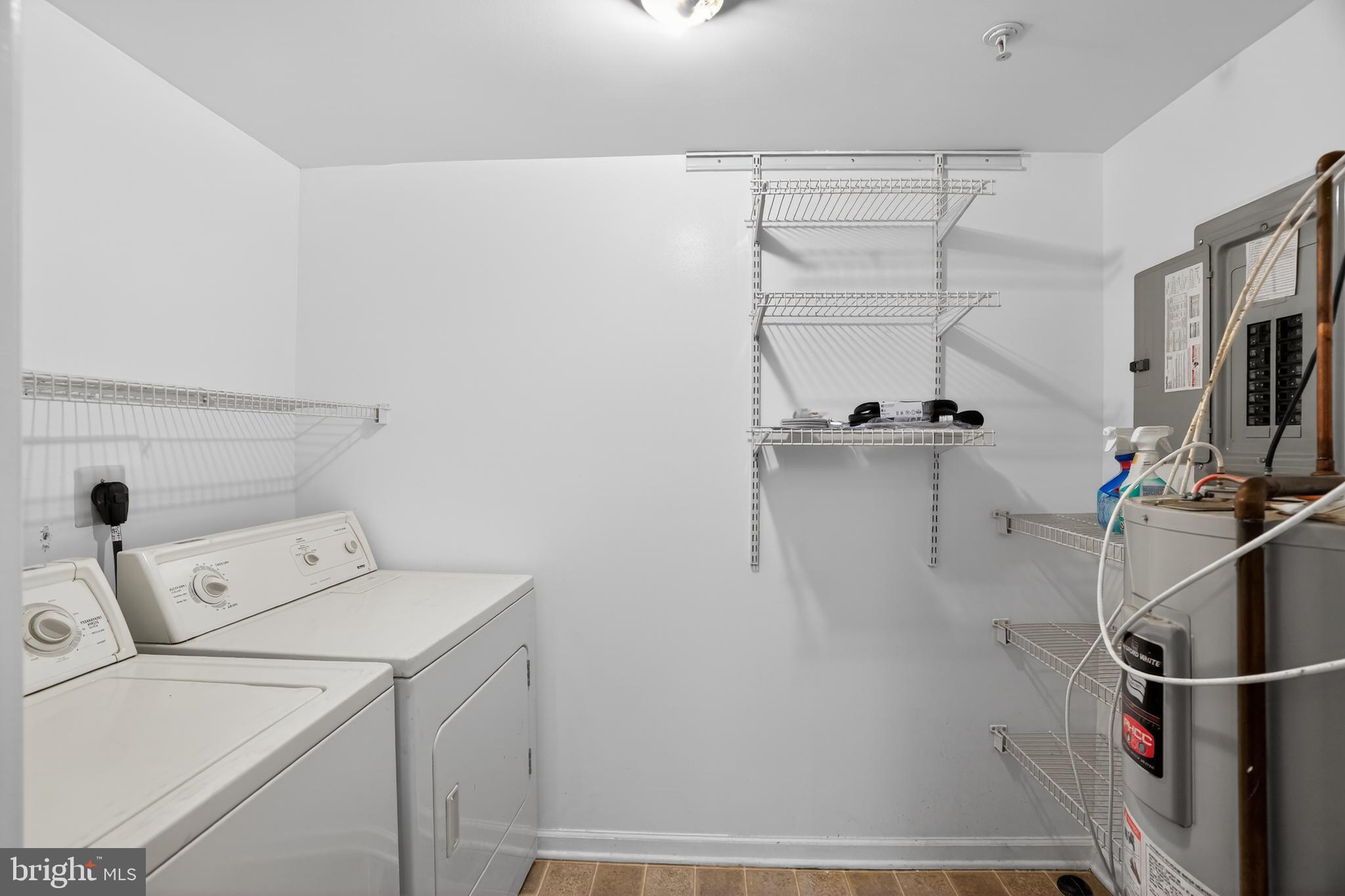 627 Brandon Road Norristown, PA 19403 - Photo 5 of 32 Laundry room off kitchen