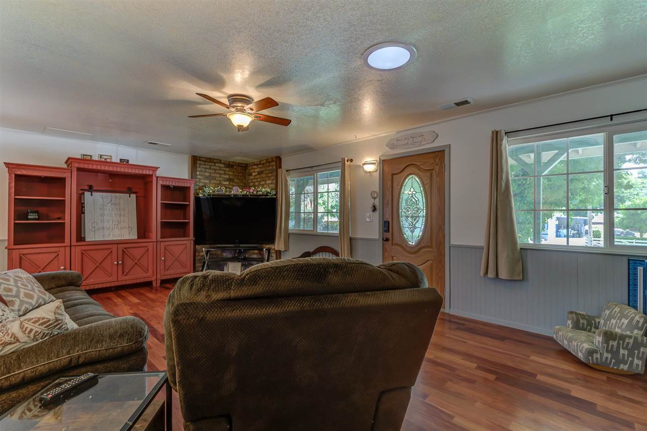 760 3rd Street Gerber, CA 96035 - Photo 8 of 44