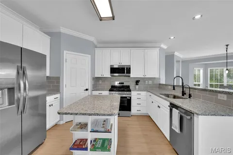 $694,900 | 701 Balcarra Drive, O'Fallon, MO 63368