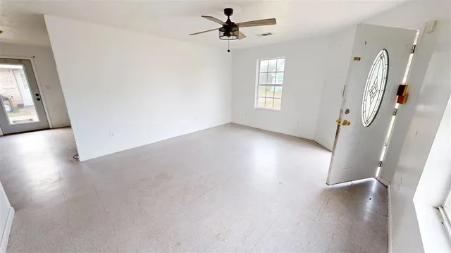 $1,000 | 308 Coffee Street, Dequincy, LA 70633