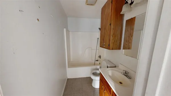 $1,000 | 308 Coffee Street, Dequincy, LA 70633