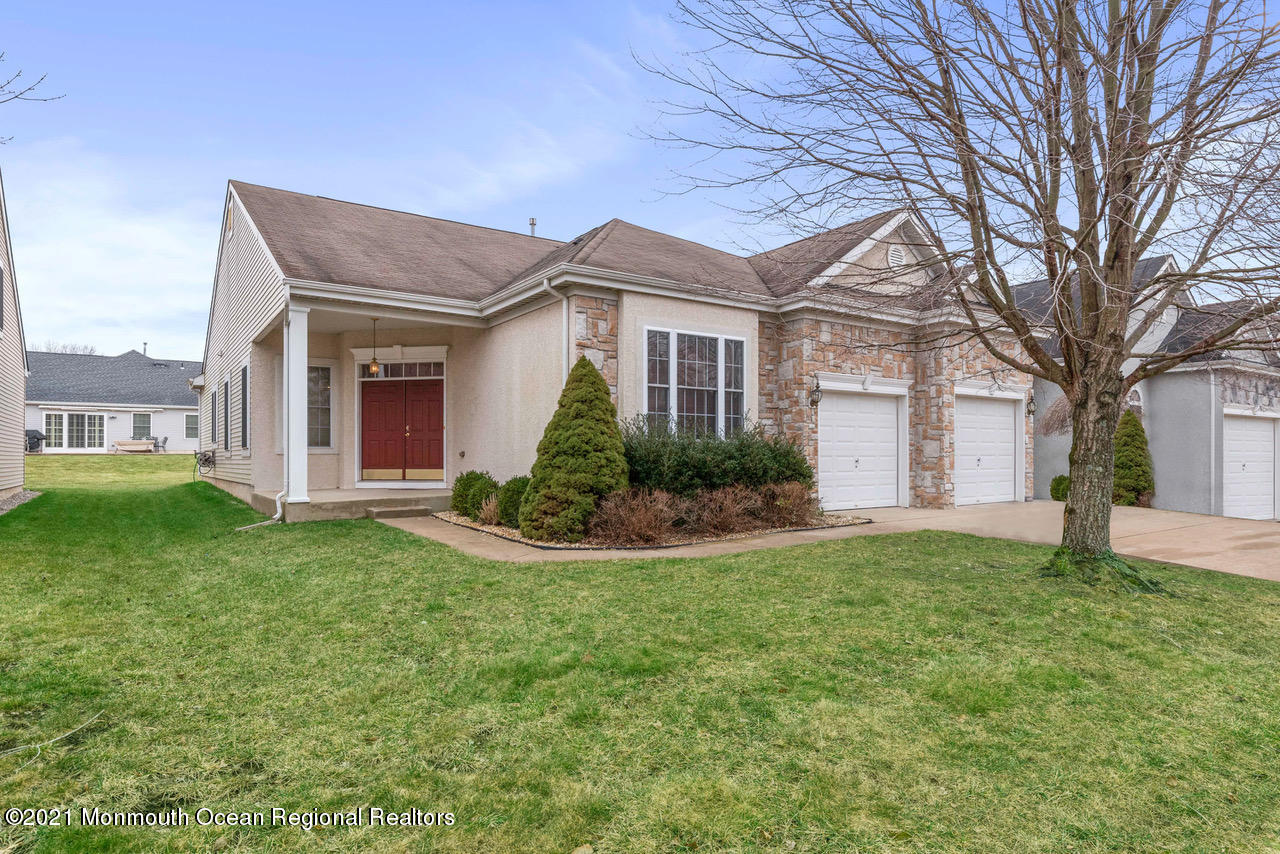 10 St Andrews Road Jackson, NJ 08527 - Photo 1 of 40 DSC_8819