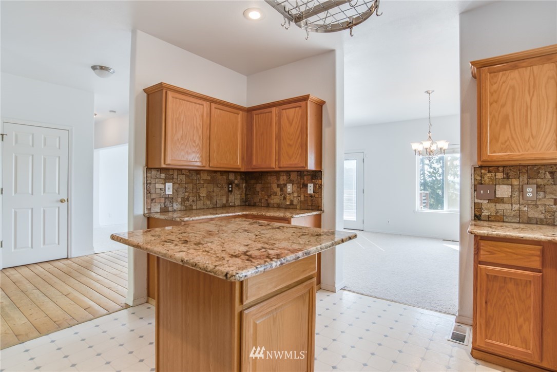 306 Feather Ridge Drive Kalama, WA 98625 - Photo 6 of 25 Gallery Image 6