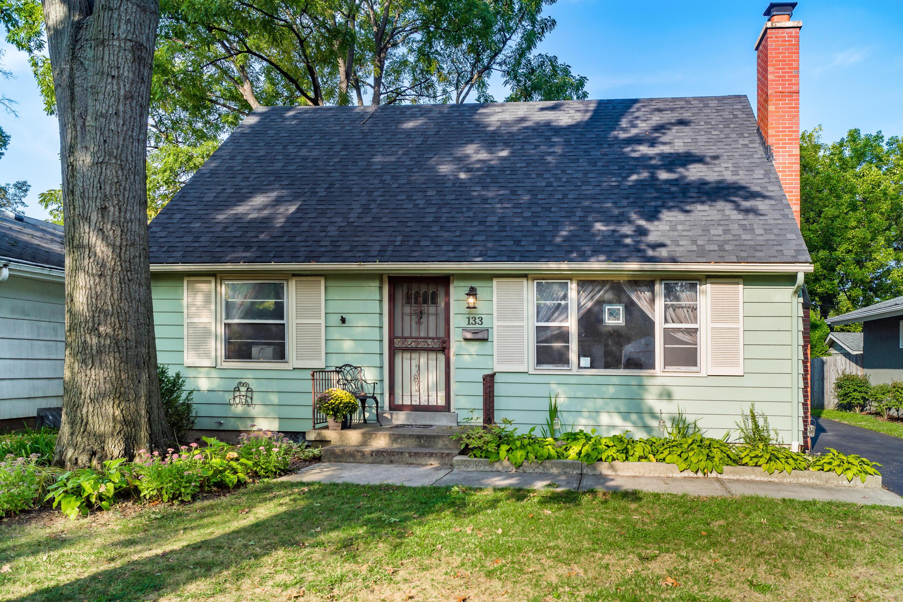133 North Chesterfield Road Columbus, OH 43209 - Photo 1 of 35 Gallery Image 1
