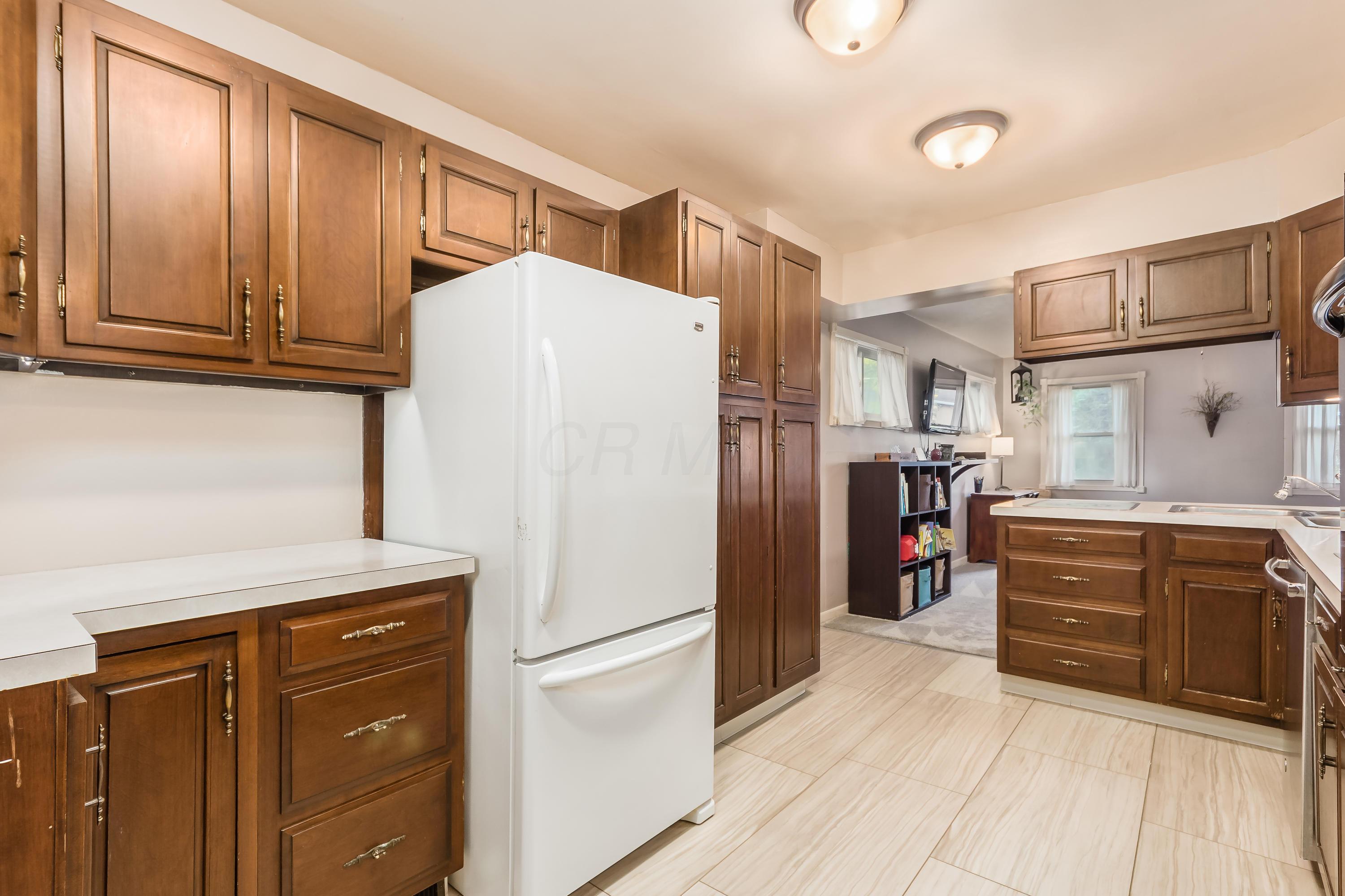 133 North Chesterfield Road Columbus, OH 43209 - Photo 12 of 35 Gallery Image 12