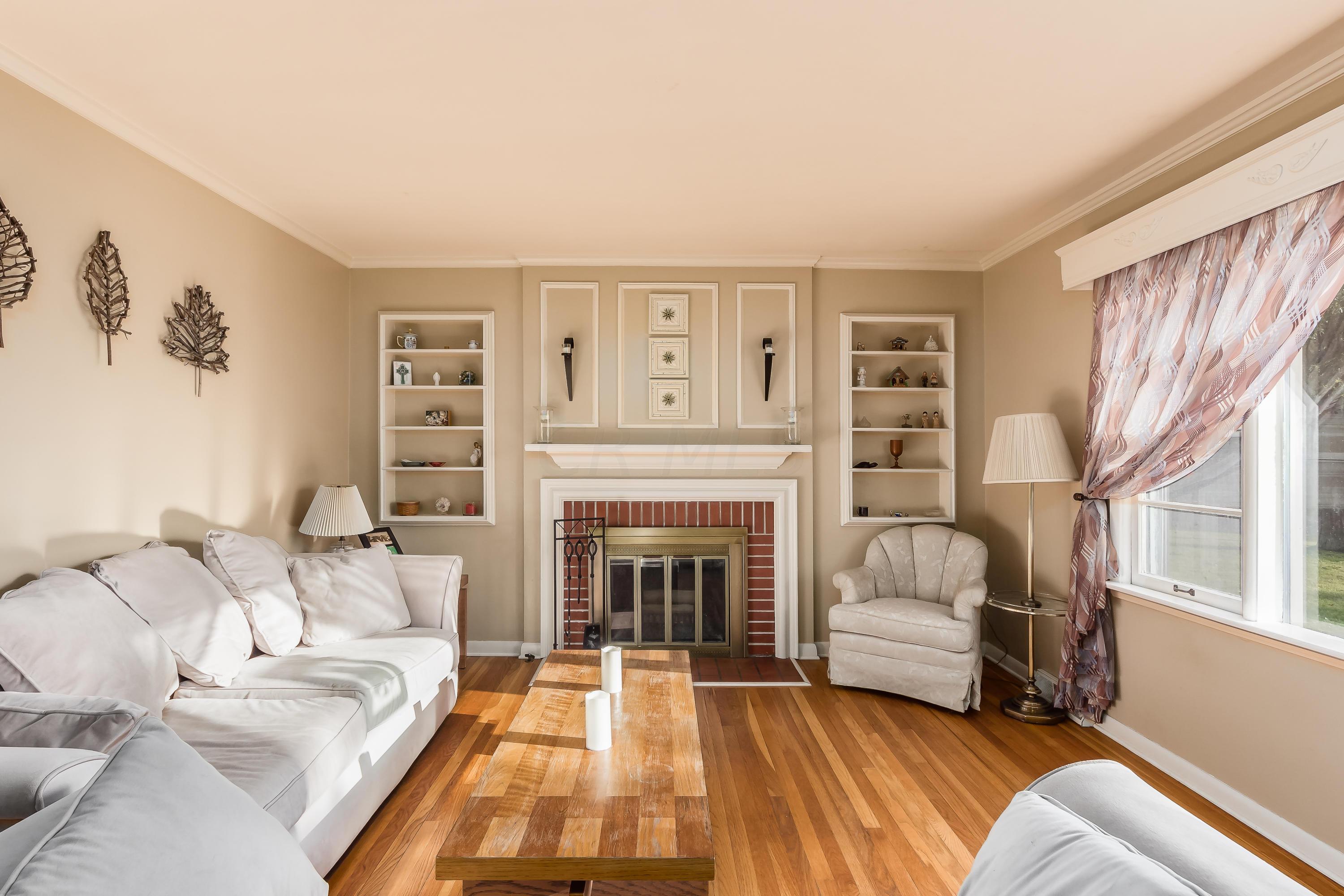 133 North Chesterfield Road Columbus, OH 43209 - Photo 4 of 35 Gallery Image 4