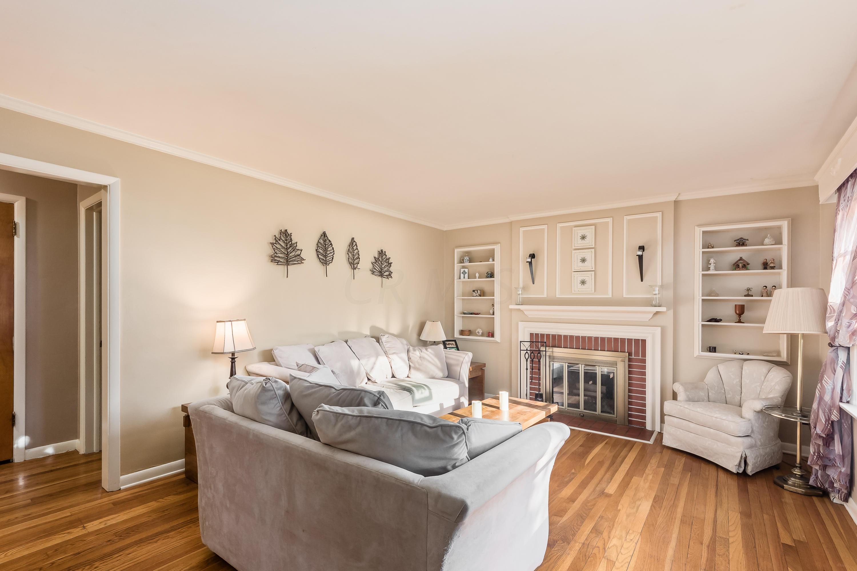 133 North Chesterfield Road Columbus, OH 43209 - Photo 5 of 35 Gallery Image 5