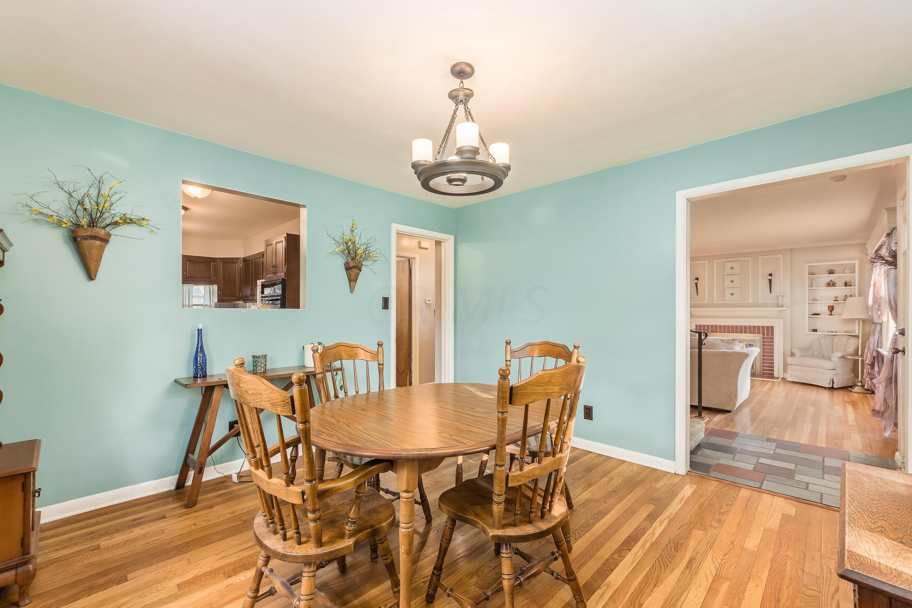 133 North Chesterfield Road Columbus, OH 43209 - Photo 10 of 35 Gallery Image 10