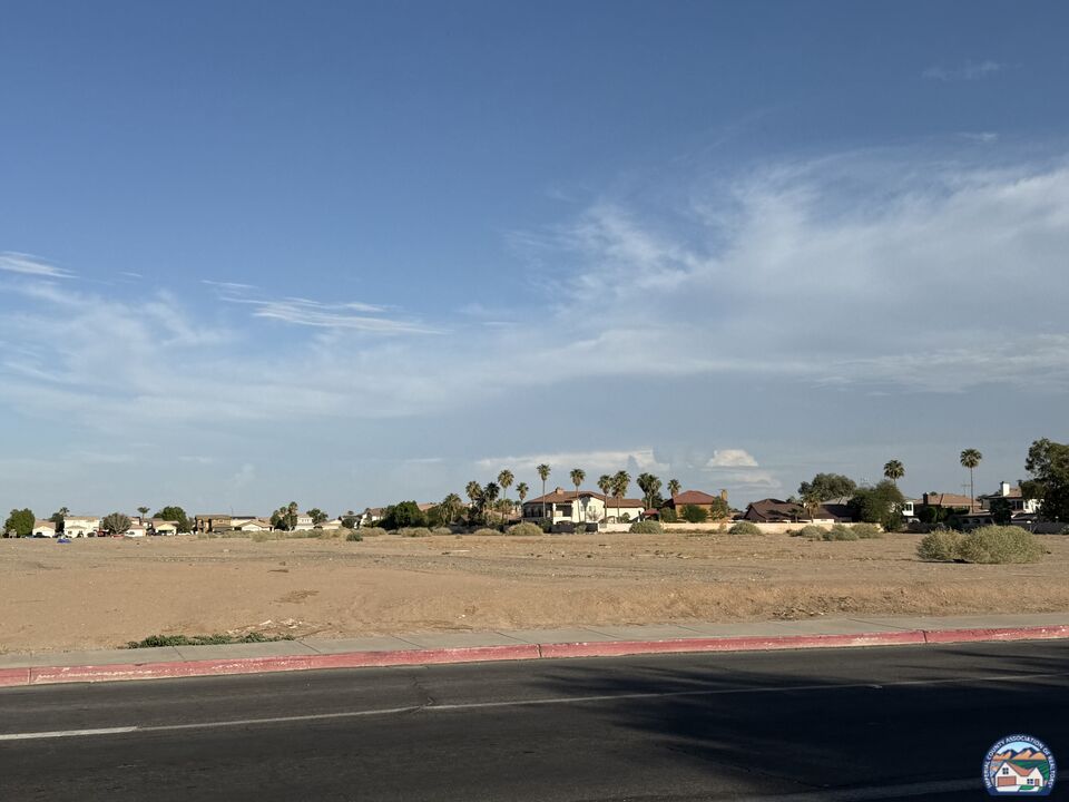 1000 East Cole Road Calexico, CA 92231 - Photo 3 of 10 Gallery Image 3