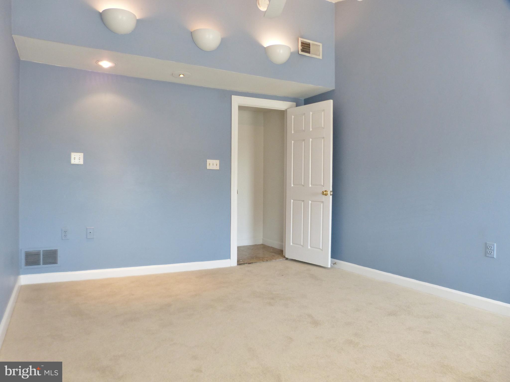 1248 Riverside Avenue Baltimore, MD 21230 - Photo 14 of 26 Bedroom #3