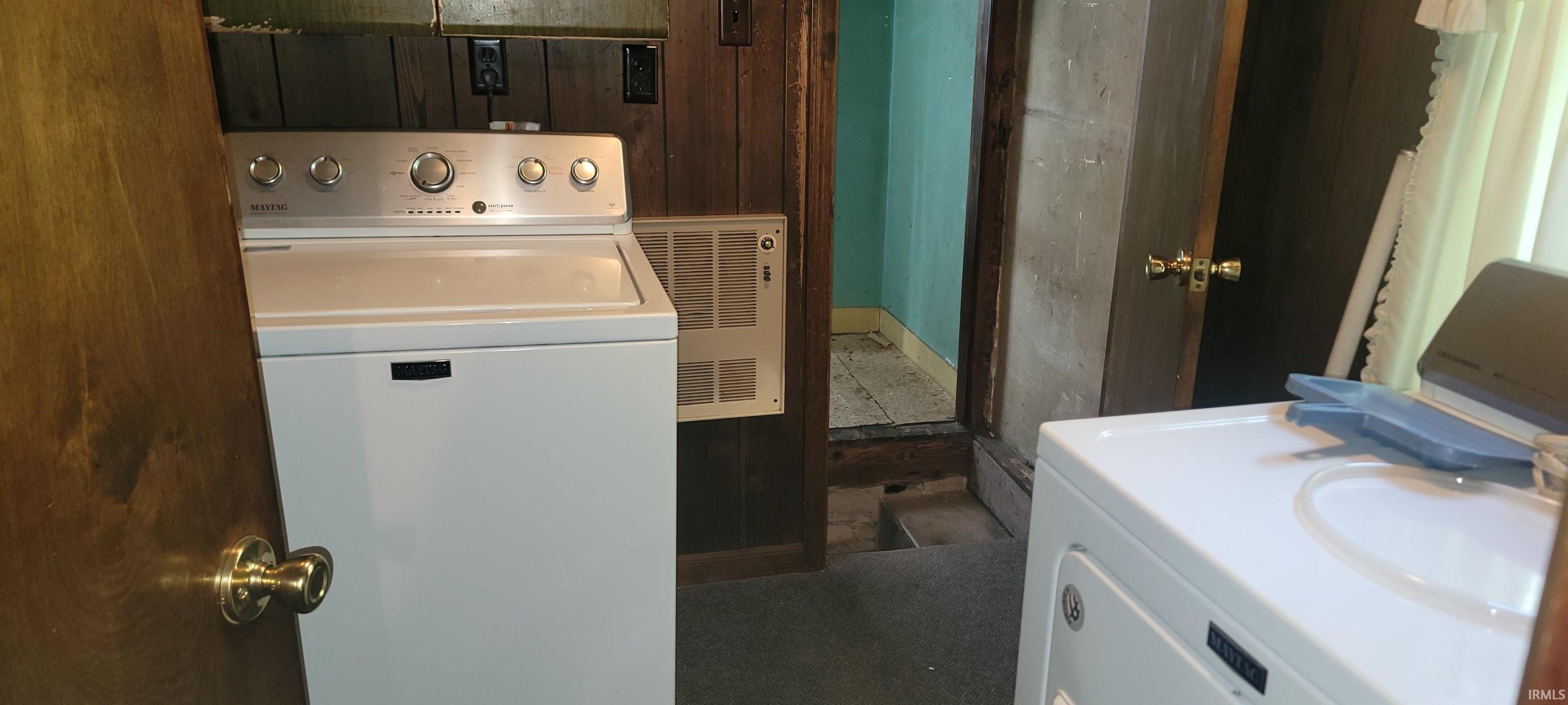 1120 Jefferson Street Rochester, IN 46975 - Photo 12 of 16