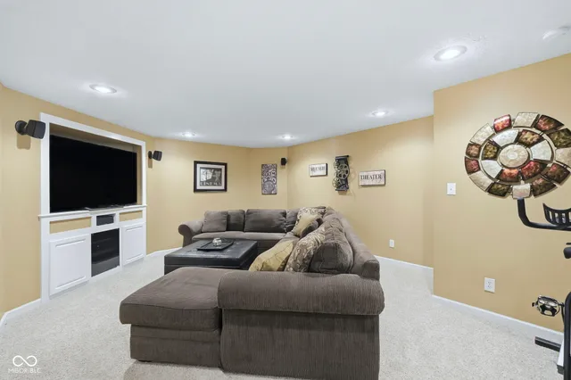 $515,000 | 1561 Claireridge Court, Avon, IN 46123