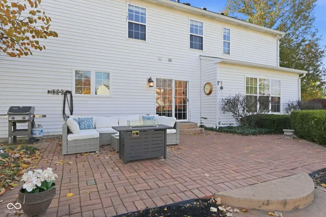 $515,000 | 1561 Claireridge Court, Avon, IN 46123