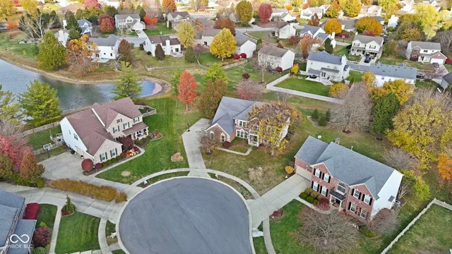 $515,000 | 1561 Claireridge Court, Avon, IN 46123