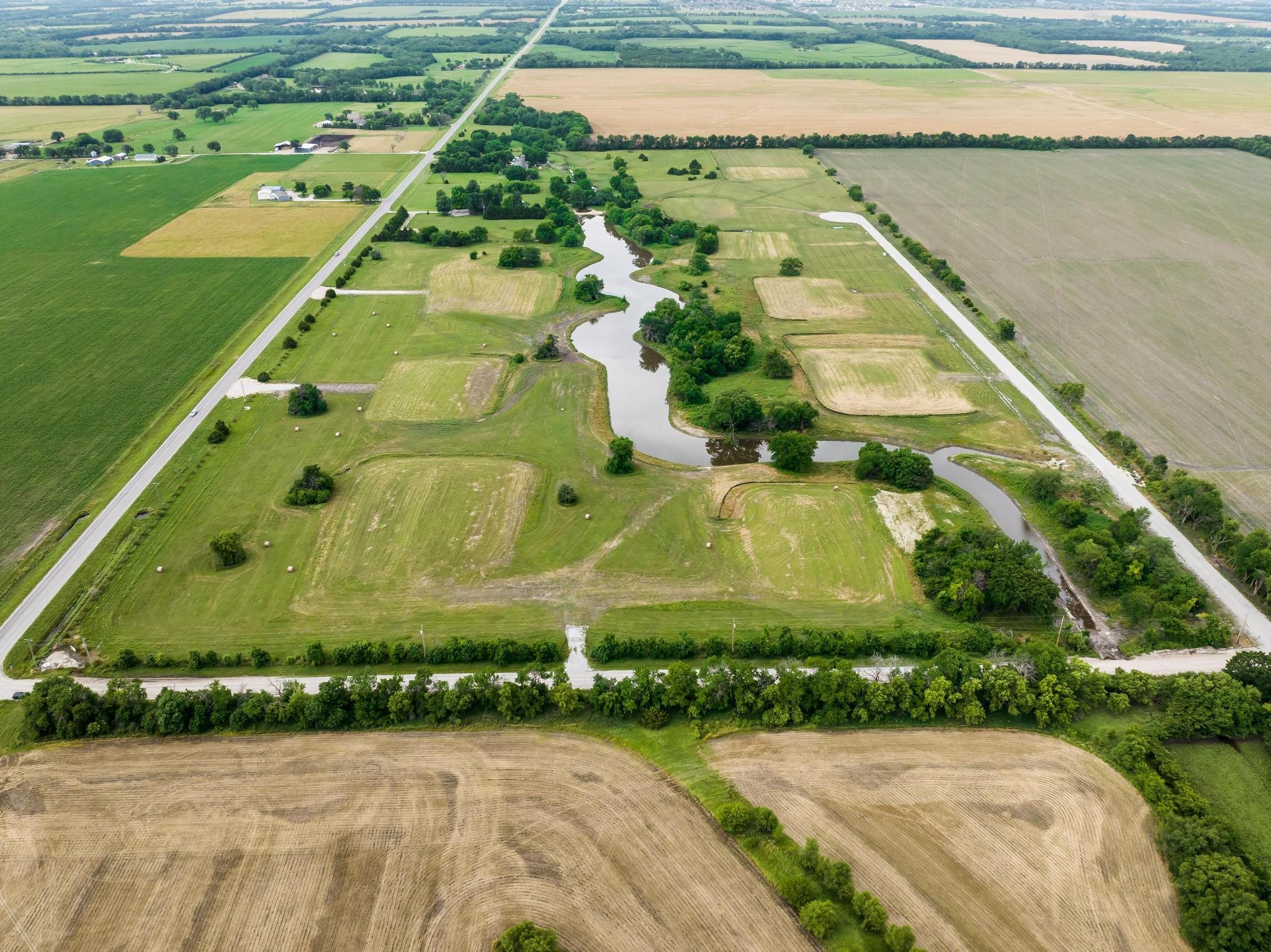 S30 T26 R03r Benton, KS 67017 - Photo 2 of 17