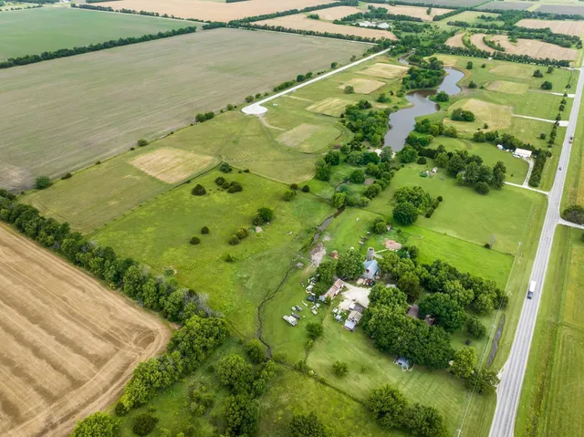 $175,000 | S30 T26 R03r, Benton, KS 67017