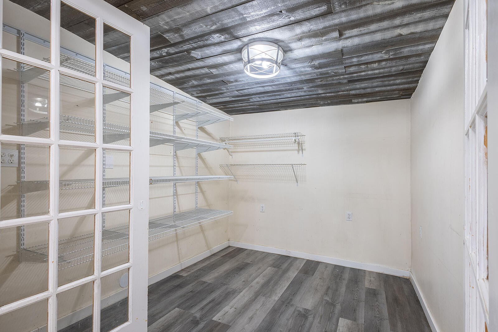 8205 Cricket Road Powell, TN 37849 - Photo 20 of 38 Gallery Image 20