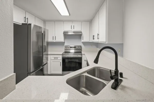 $3,795 | 3980 60th Street, Unit 40, San Diego, CA 92115